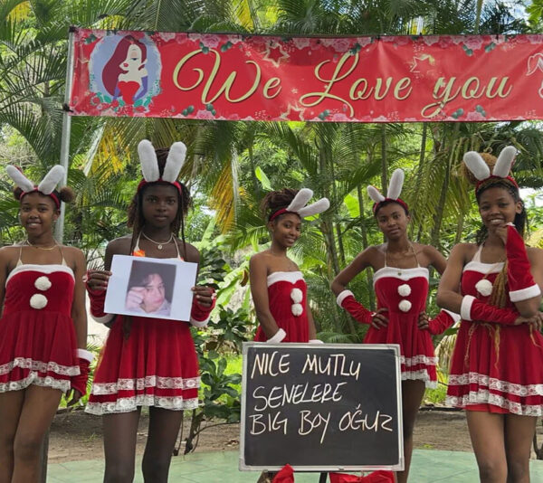 African Bunny Girls